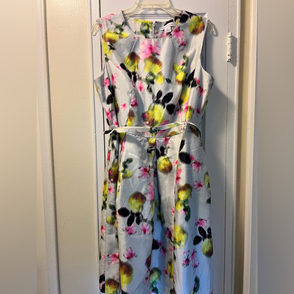 Perfect dress for brunch, tea party or church